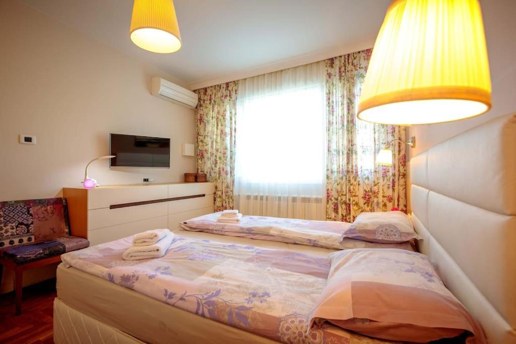 Green Apartment - Top Location, Near City Center! Софія Екстер'єр фото