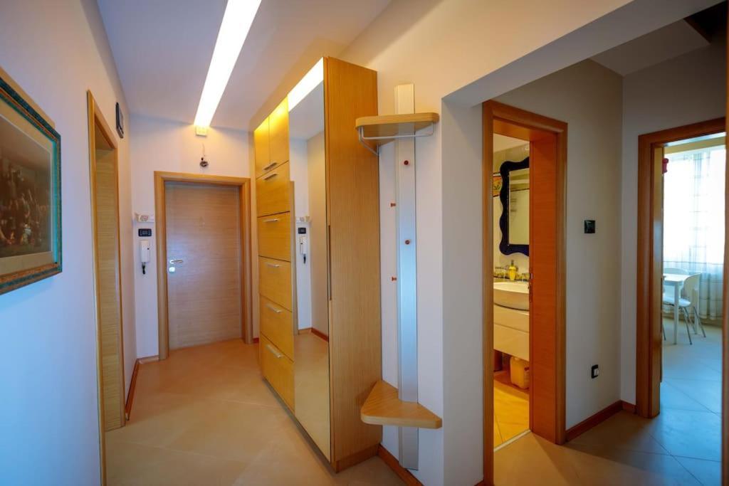 Green Apartment - Top Location, Near City Center! Софія Екстер'єр фото